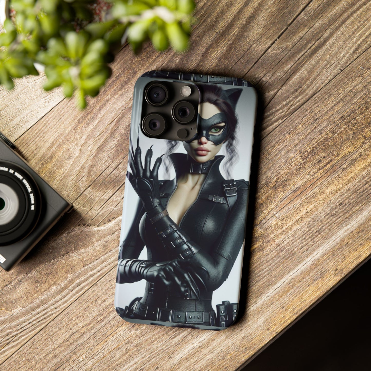 Catwoman-Inspired Slim Phone Case - Stylish Protection for Superhero Fans