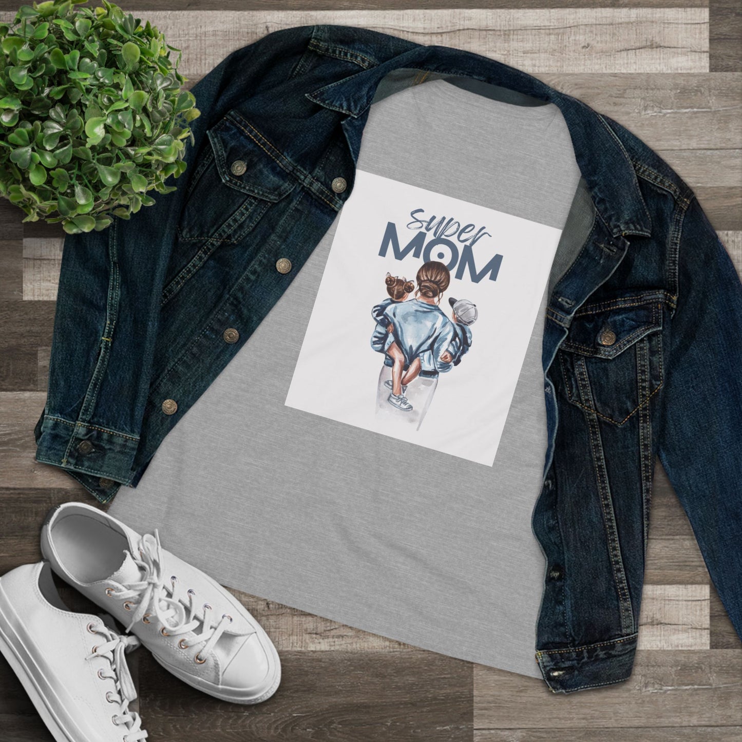 Super Mom Women's Cotton Tee - Perfect Gift for Mother's Day