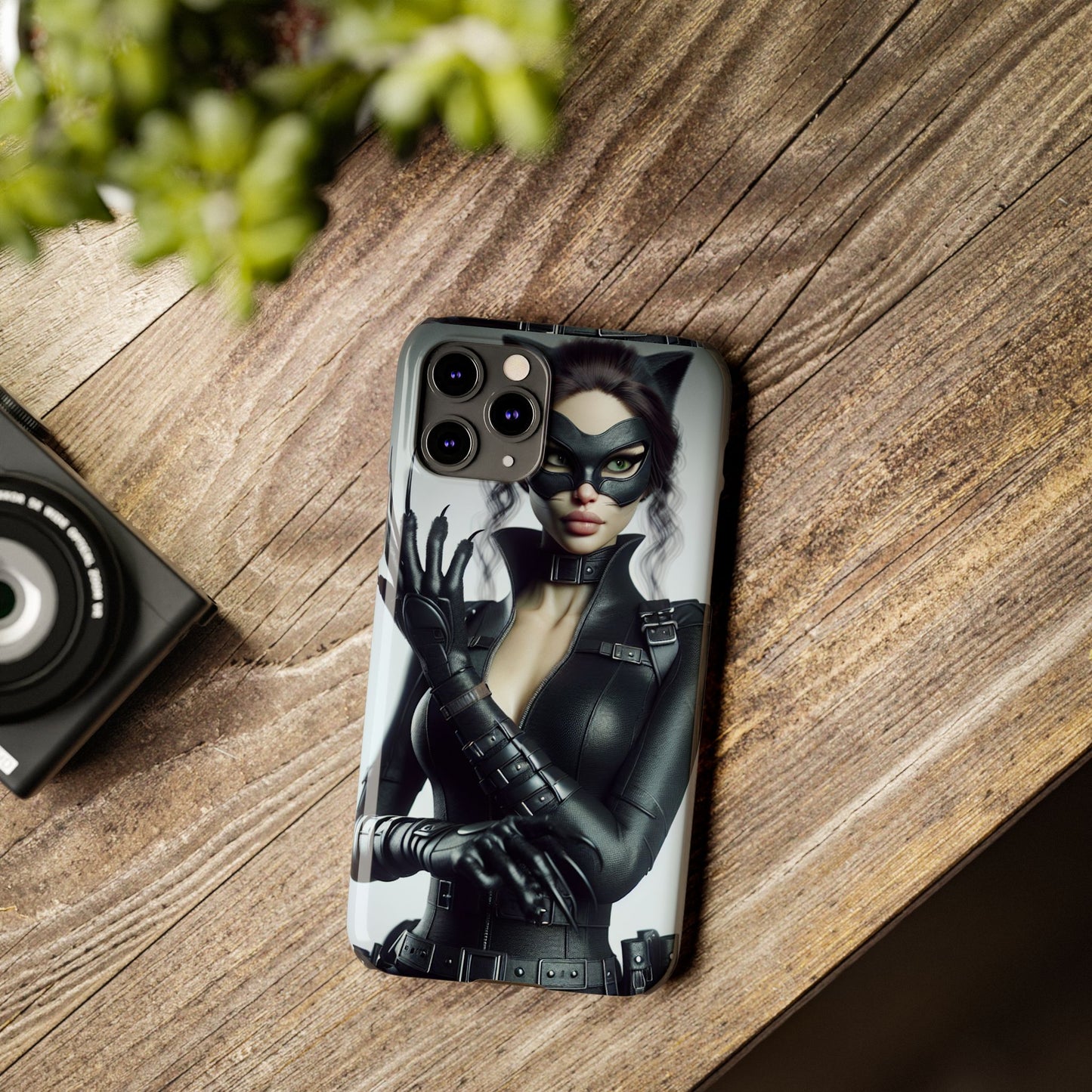 Catwoman-Inspired Slim Phone Case - Stylish Protection for Superhero Fans
