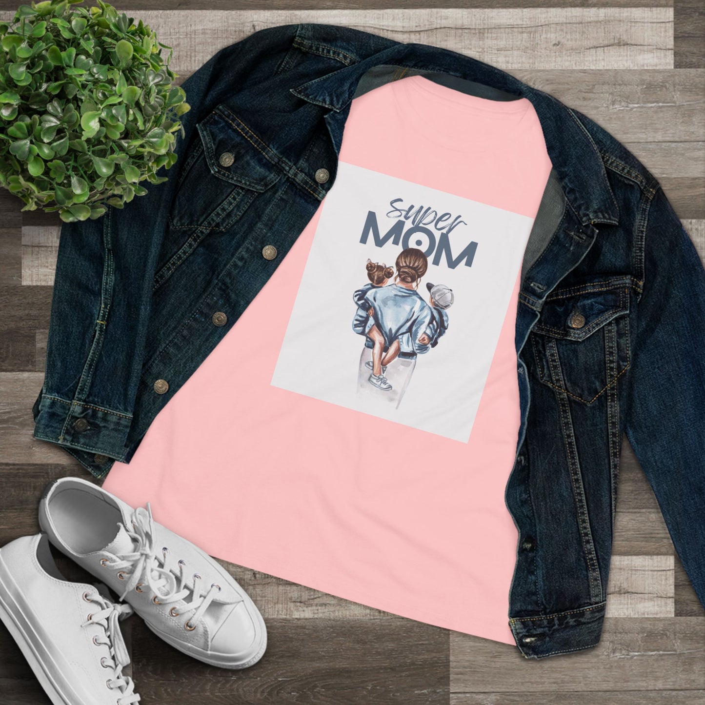 Super Mom Women's Cotton Tee - Perfect Gift for Mother's Day