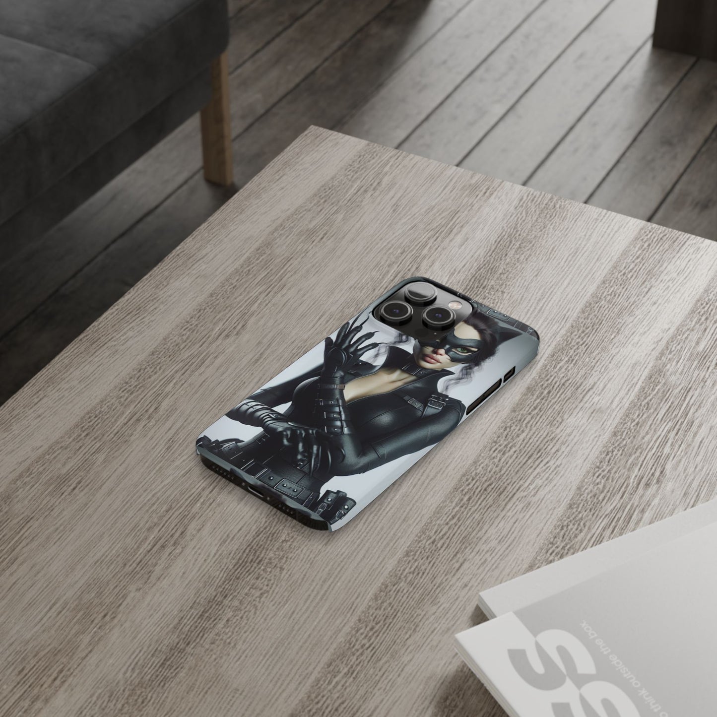 Catwoman-Inspired Slim Phone Case - Stylish Protection for Superhero Fans