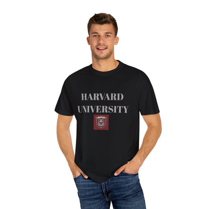 Harvard University Unisex T-shirt